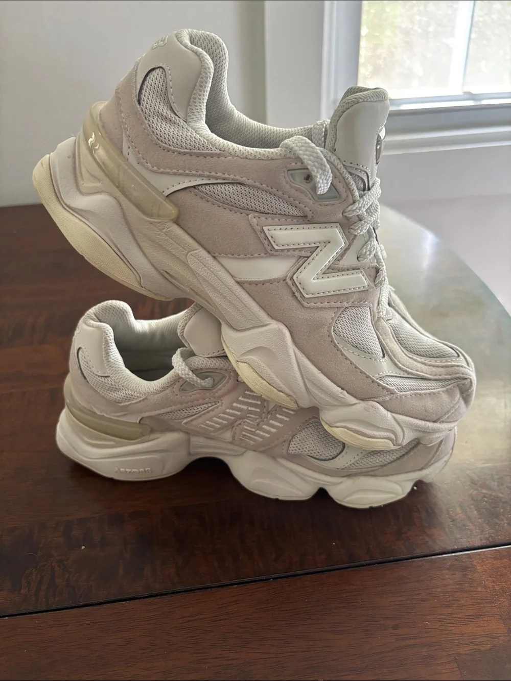 New Balance 9060 sneakers - Picture 4 of 9